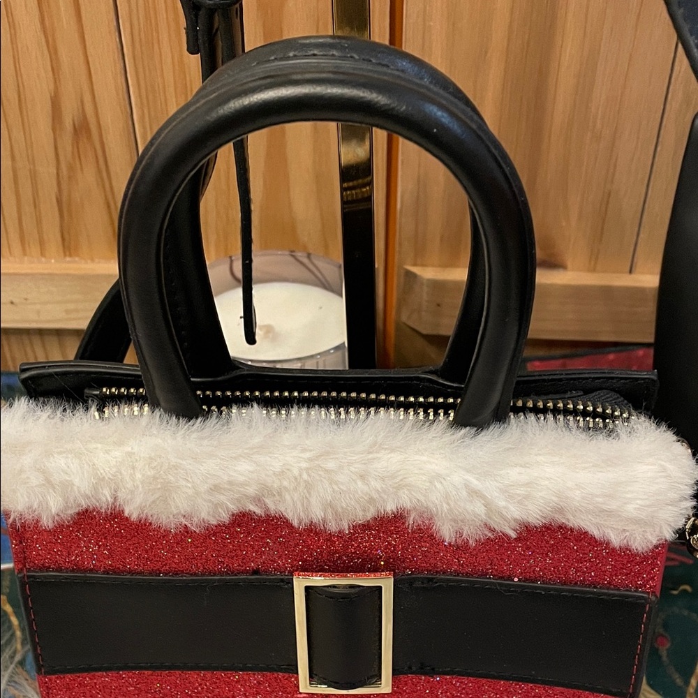 💜Mad Love Festive Red Glitter Handbag with Faux Fur Trim - Picture 3 of 10